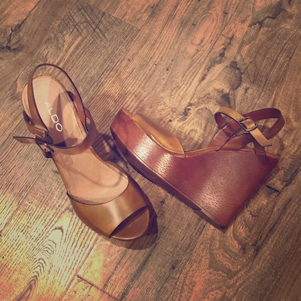 ALDO Cognac Leather Platform Wedges